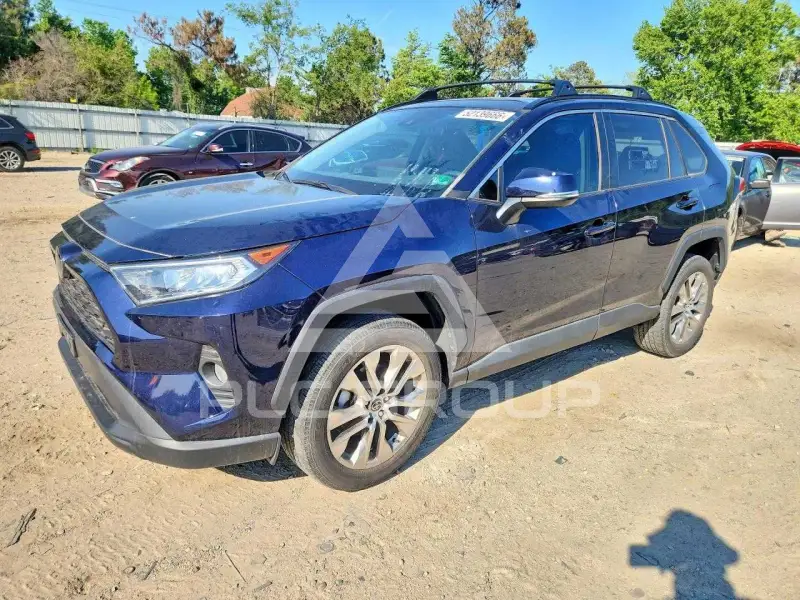 2021 Toyota RAV4 photo