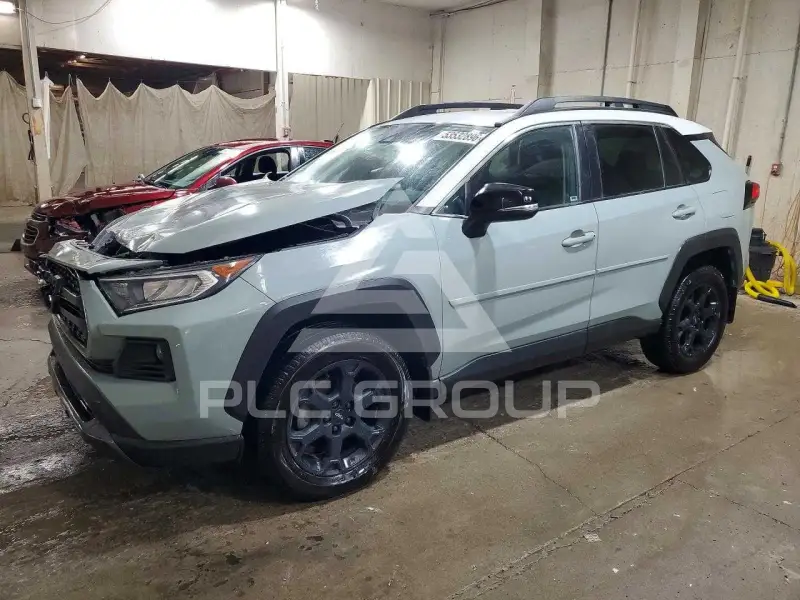 2021 Toyota RAV4 photo