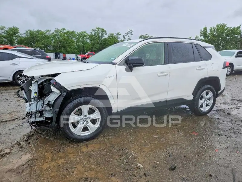 2021 Toyota RAV4 фото