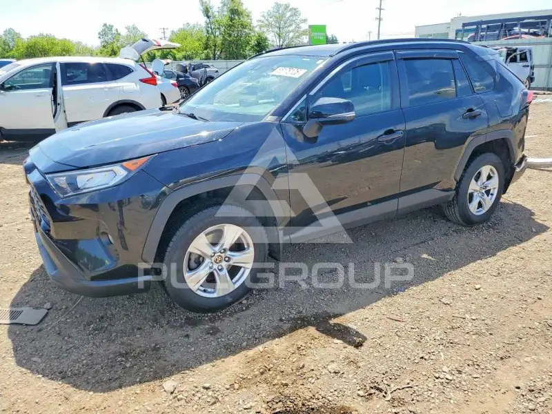 2021 Toyota RAV4 photo