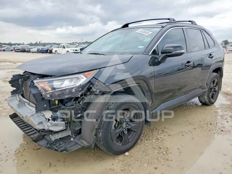 2021 Toyota RAV4 фото