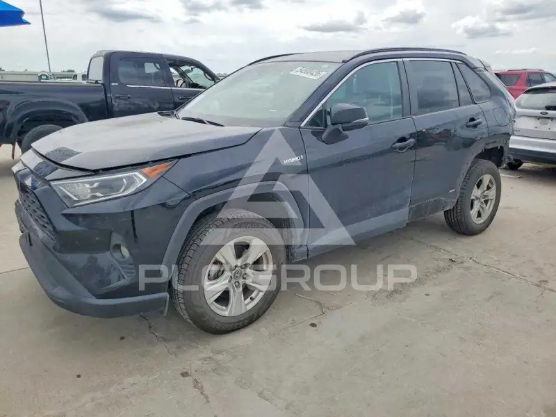 2021 Toyota RAV4 фото