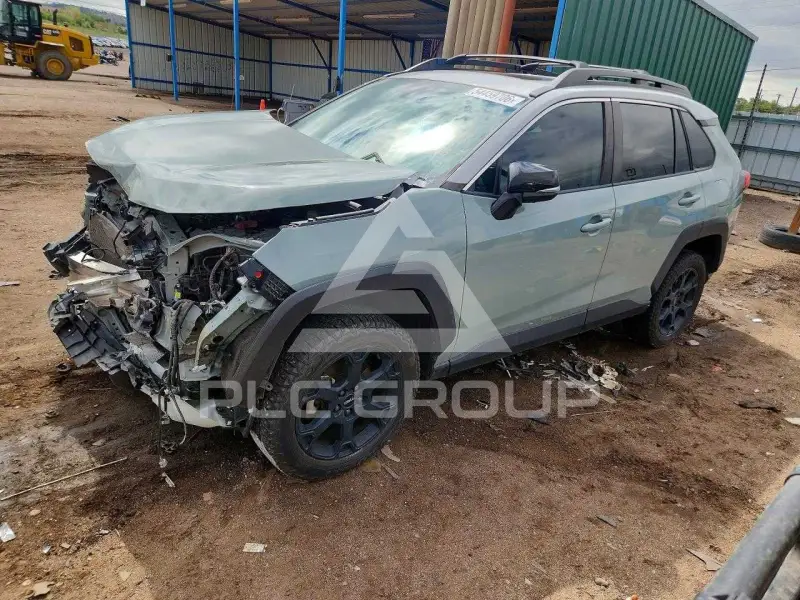2021 Toyota RAV4 фото
