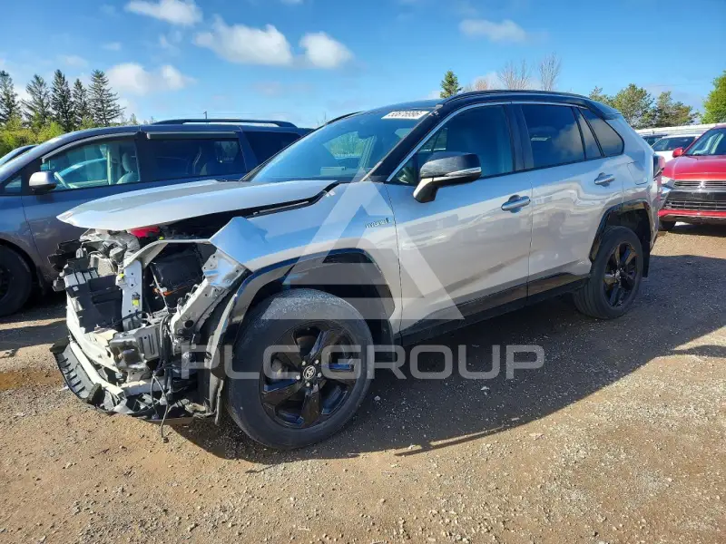 2021 Toyota RAV4 photo