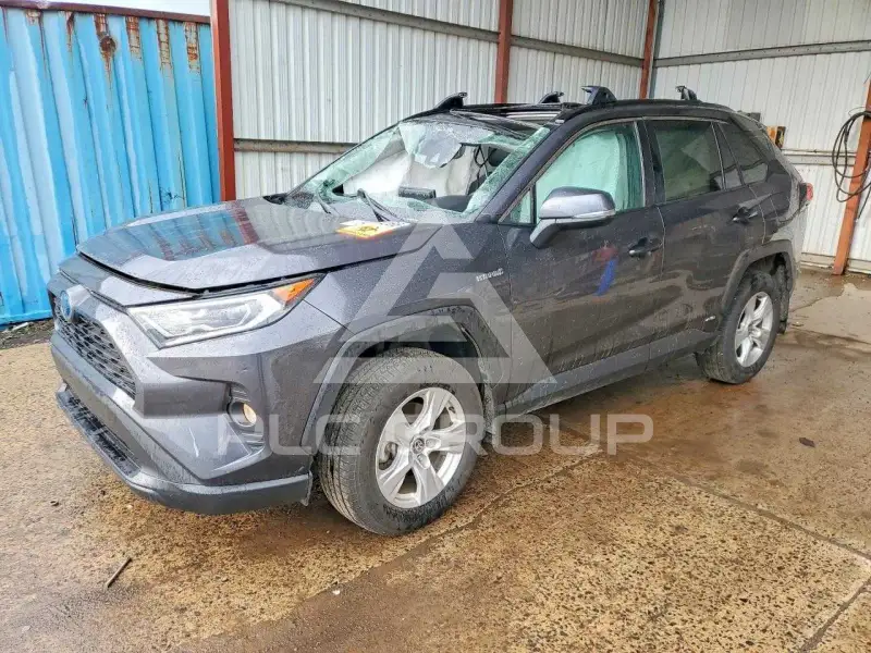 2021 Toyota RAV4 фото