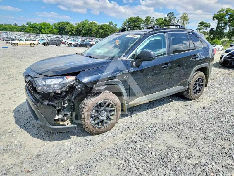 2021 Toyota RAV4 фото