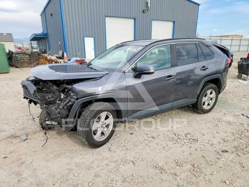 2021 Toyota RAV4 фото
