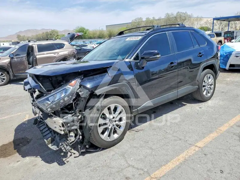 2021 Toyota RAV4 фото