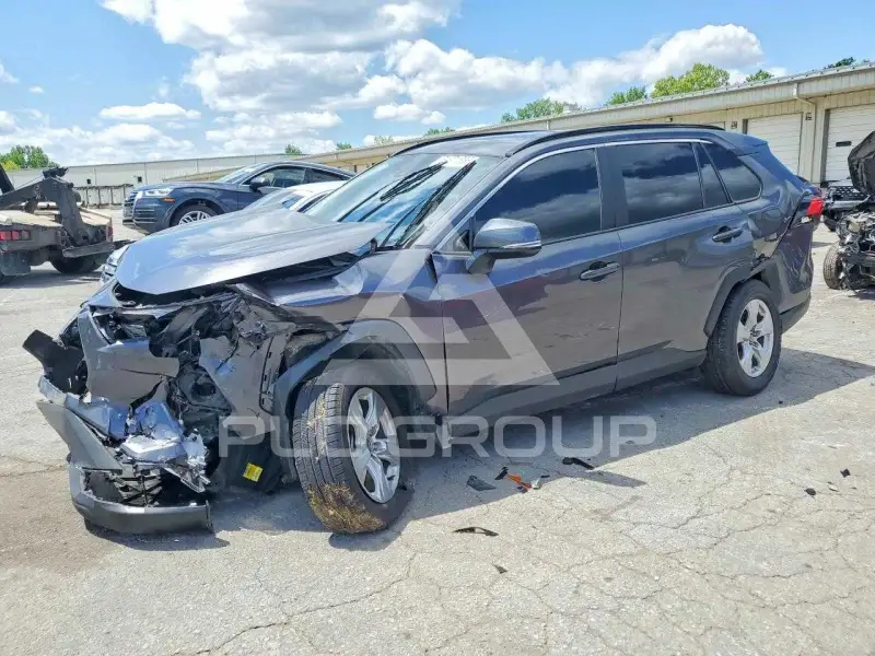 2021 Toyota RAV4 фото
