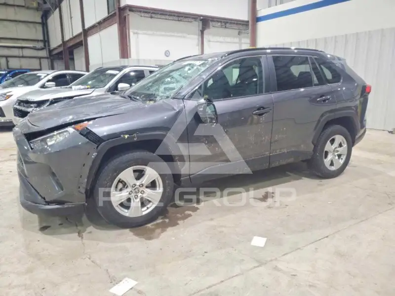 2021 Toyota RAV4 photo