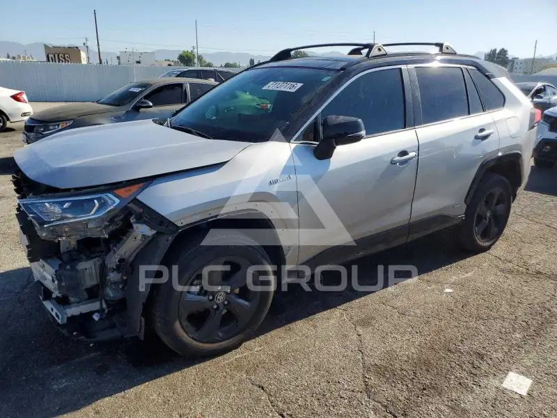 2021 Toyota RAV4 фото