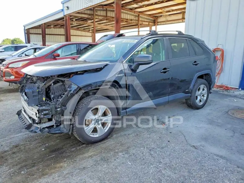 2021 Toyota RAV4 фото