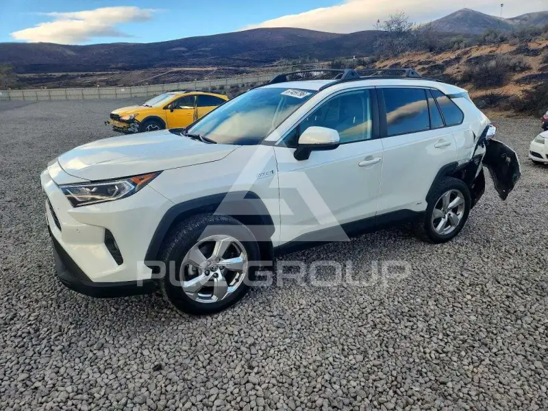 2021 Toyota RAV4 photo
