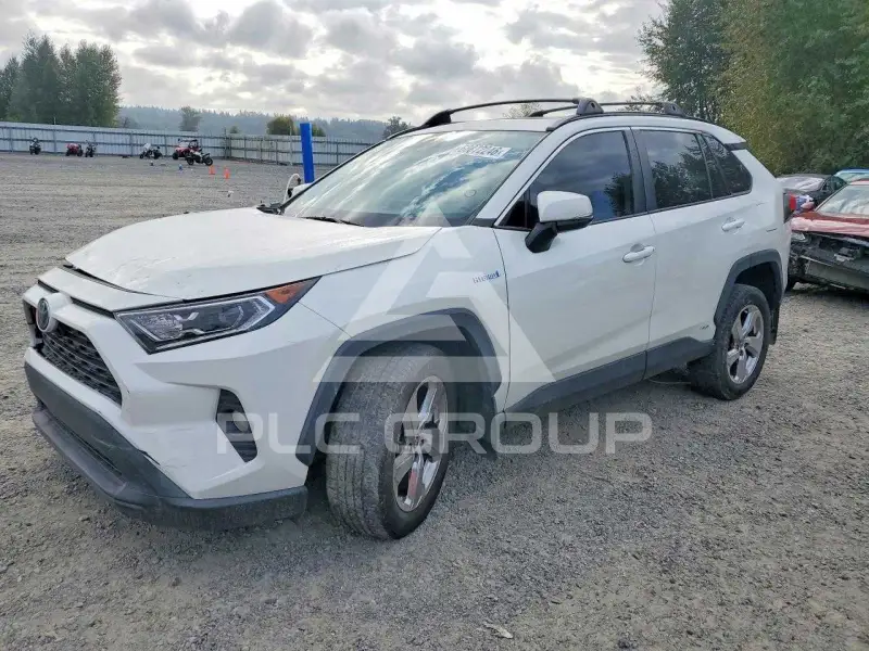 2021 Toyota RAV4 фото
