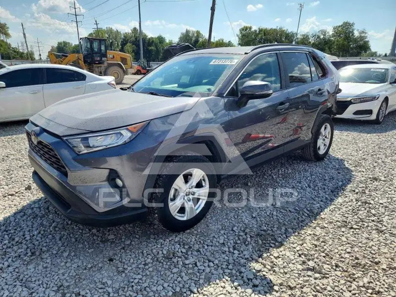 2021 Toyota RAV4 фото