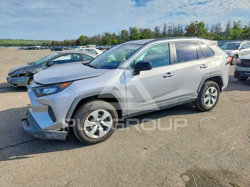 2021 Toyota RAV4 photo
