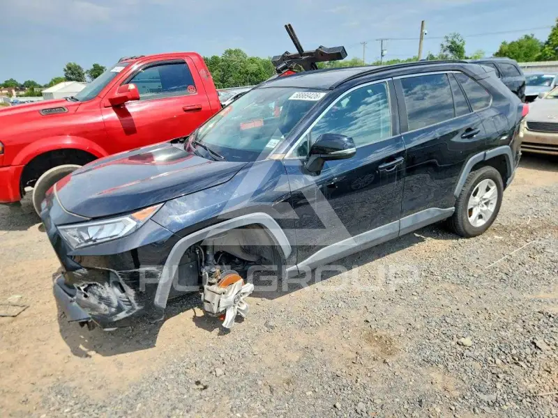 2021 Toyota RAV4 фото