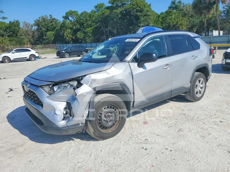2021 Toyota RAV4 фото