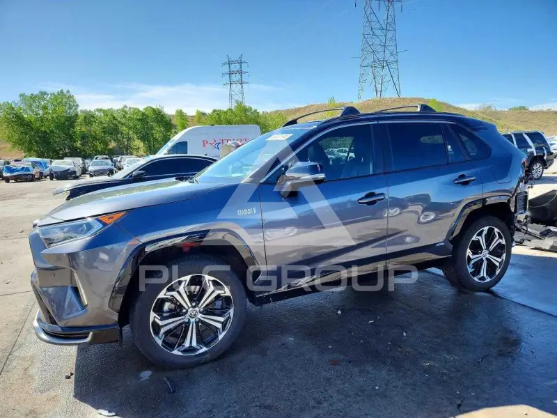 2021 Toyota RAV4 фото