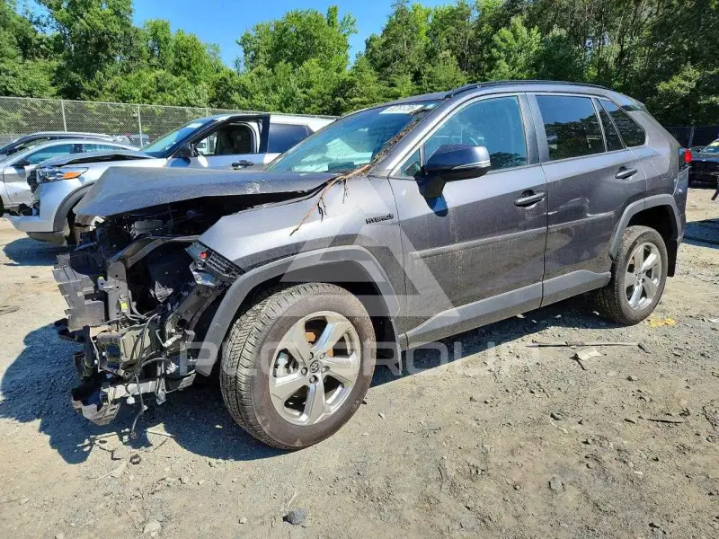 2021 Toyota RAV4 фото