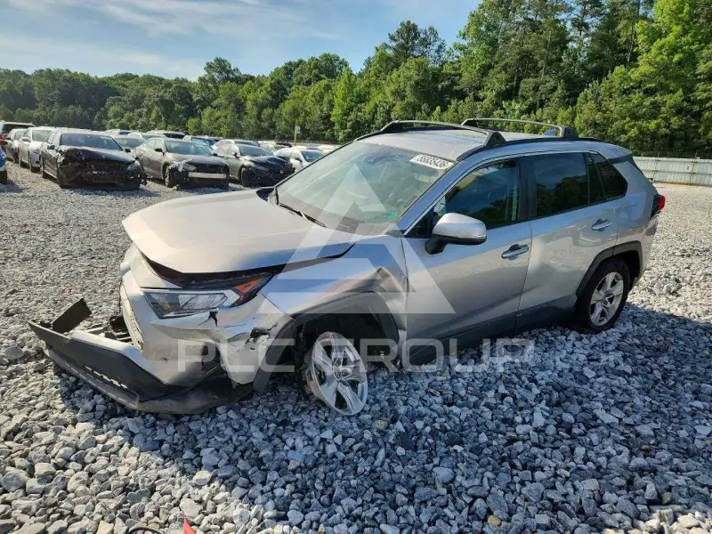 2021 Toyota RAV4 photo