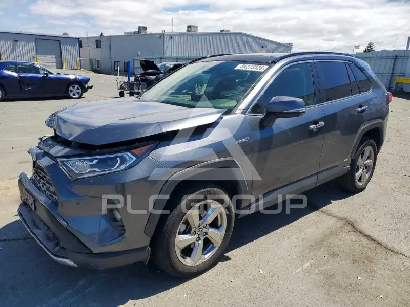 2021 Toyota RAV4 фото