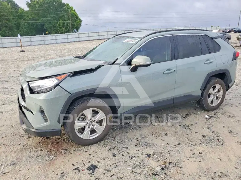 2021 Toyota RAV4 фото