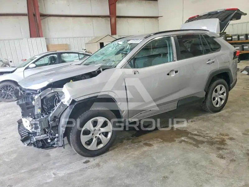 2021 Toyota RAV4 photo
