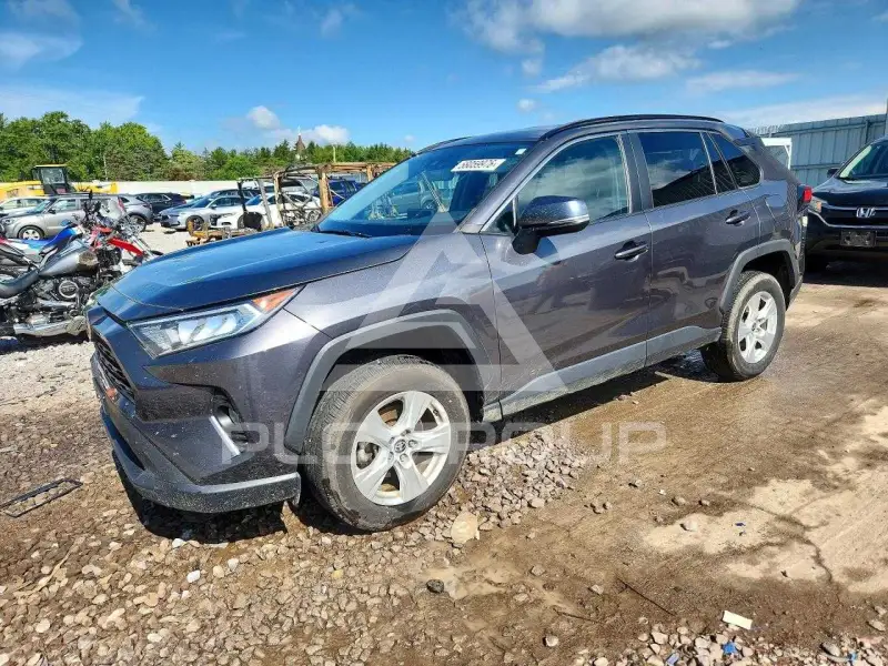 2021 Toyota RAV4 фото