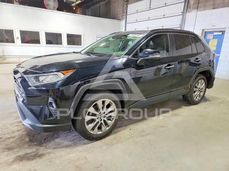 2021 Toyota RAV4 фото