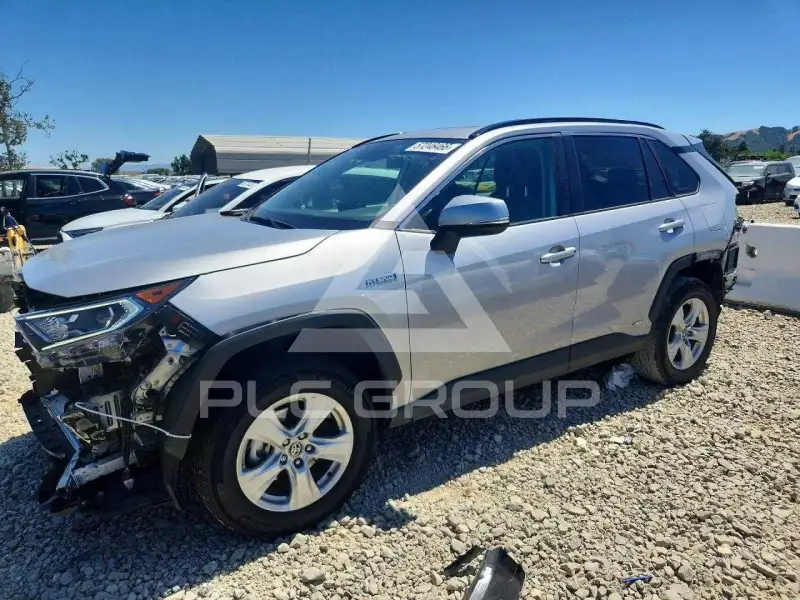 2021 Toyota RAV4 фото