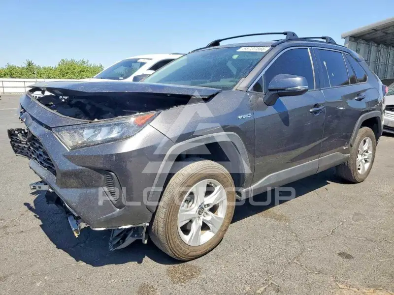 2021 Toyota RAV4 фото