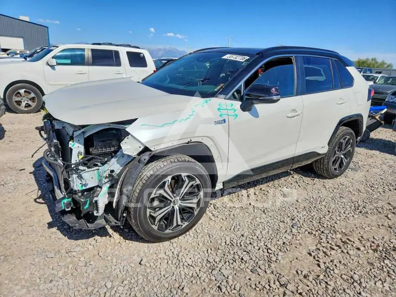 2021 Toyota RAV4 фото