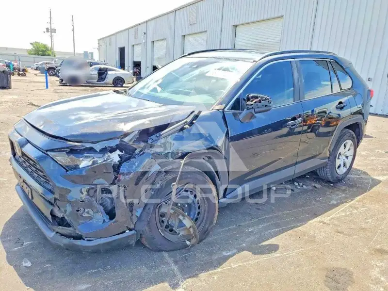 2021 Toyota RAV4 фото