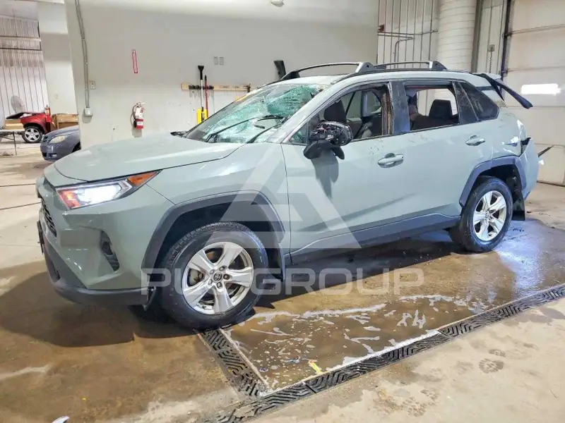 2021 Toyota RAV4 photo