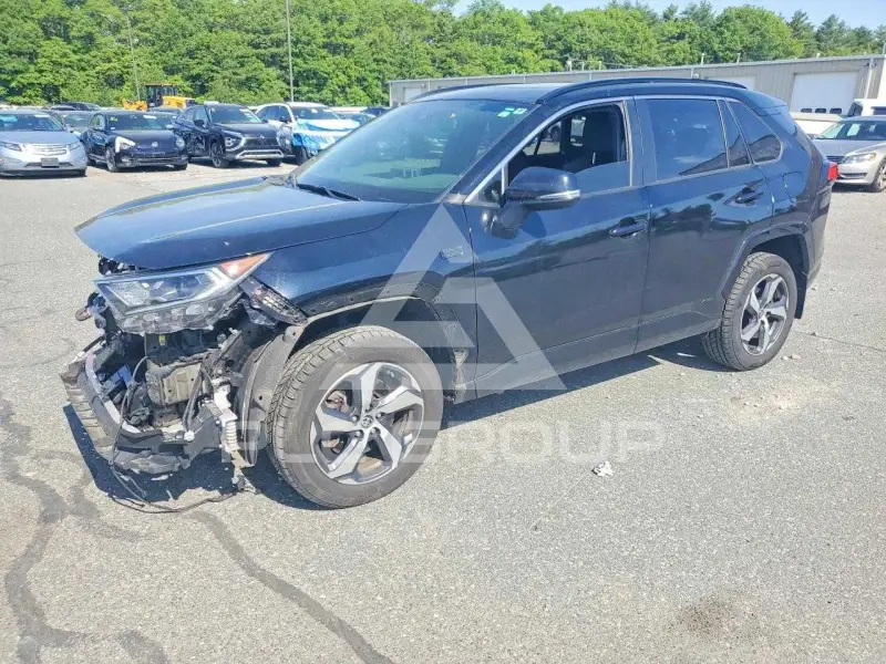 2021 Toyota RAV4 фото