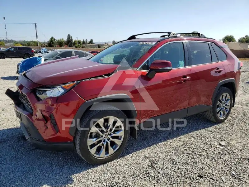2021 Toyota RAV4 фото