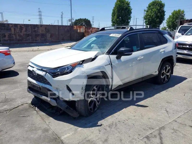 2021 Toyota RAV4 photo