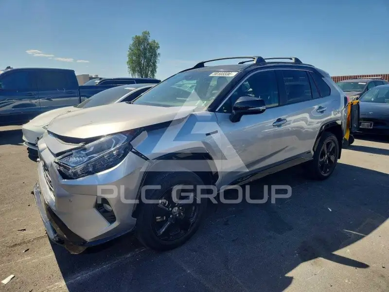 2021 Toyota RAV4 фото