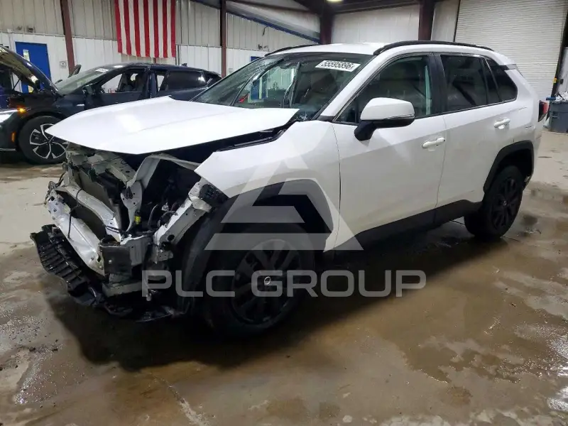 2021 Toyota RAV4 photo