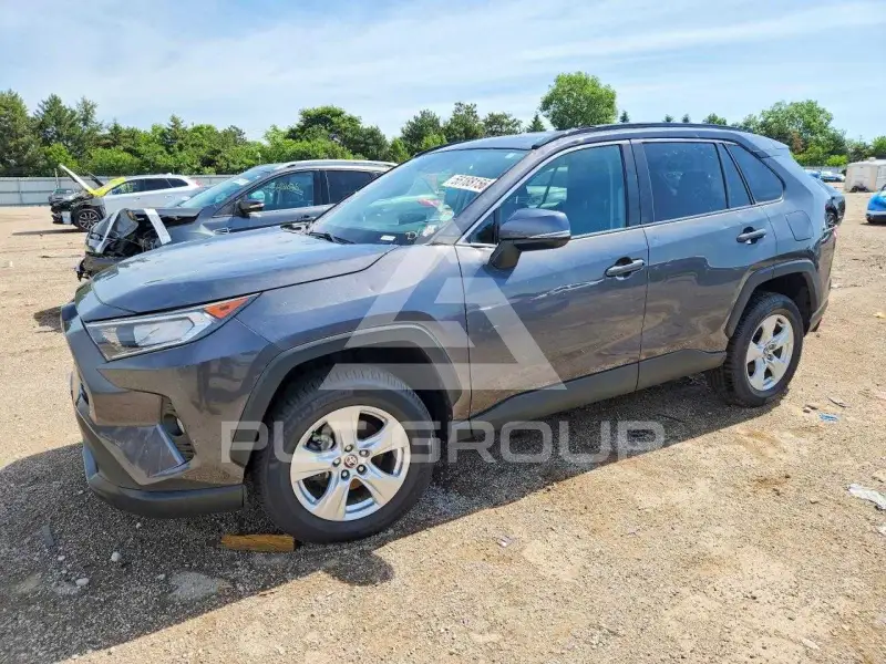 2021 Toyota RAV4 фото