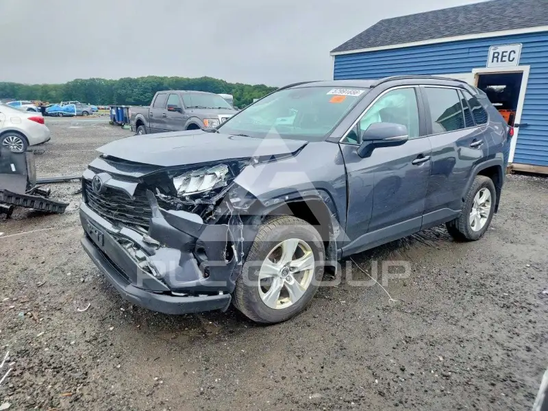 2021 Toyota RAV4 фото