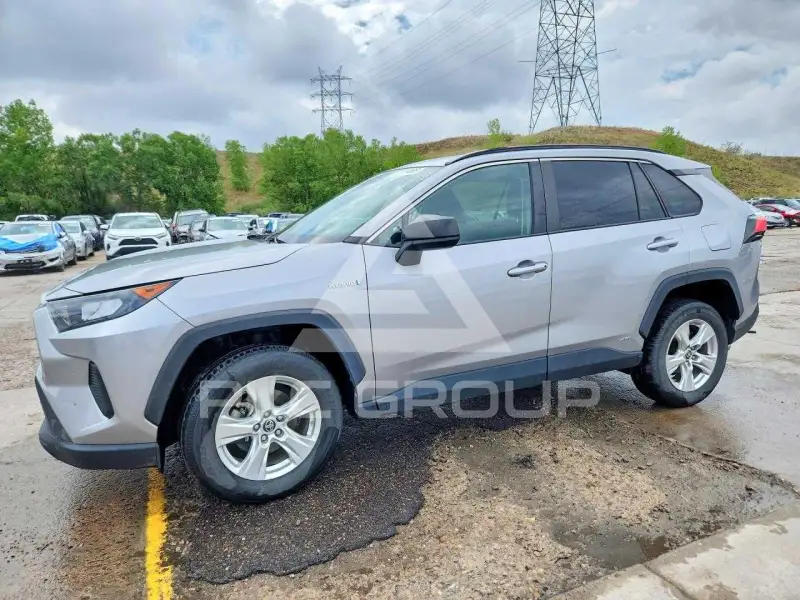 2021 Toyota RAV4 photo