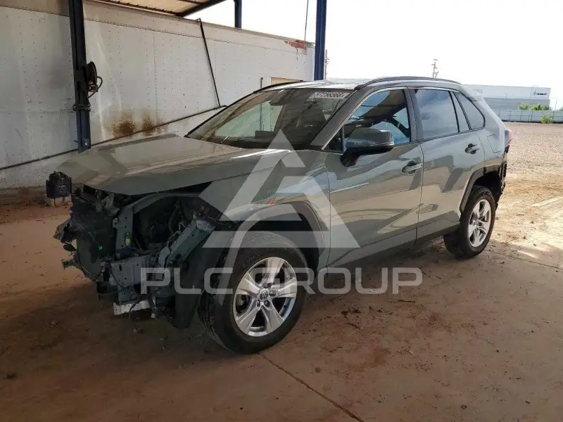 2021 Toyota RAV4 photo
