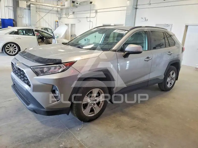 2021 Toyota RAV4 photo