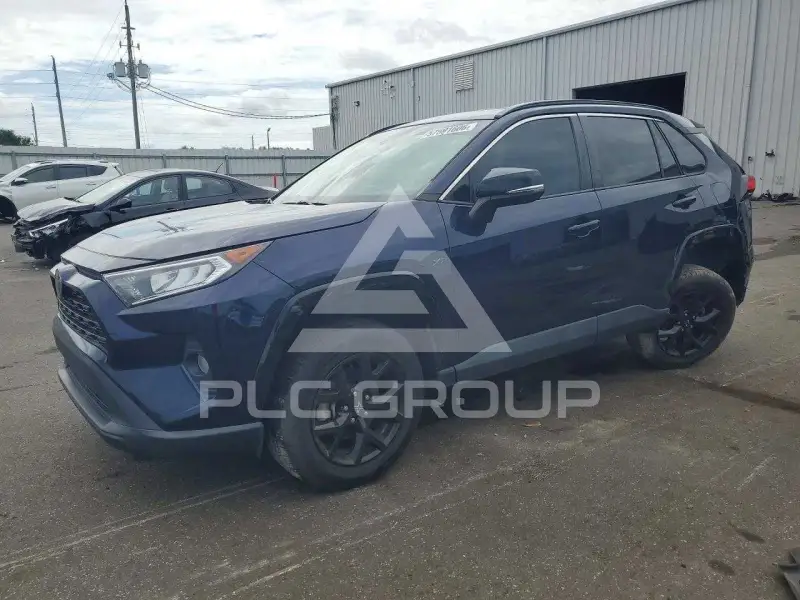 2021 Toyota RAV4 фото