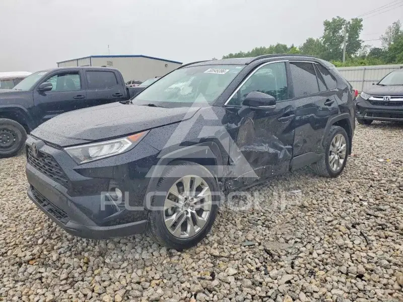 2021 Toyota RAV4 фото