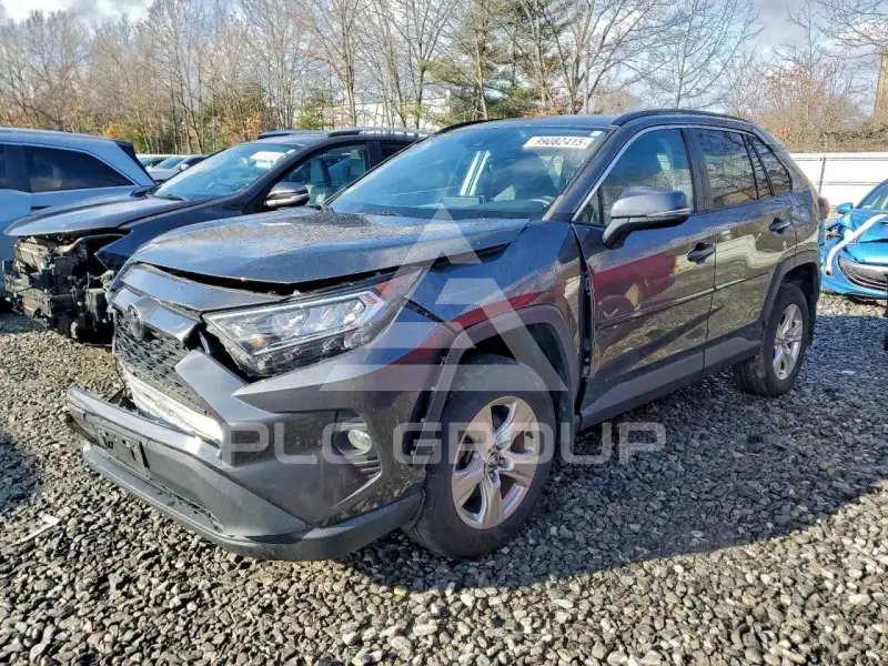 2021 Toyota RAV4 фото