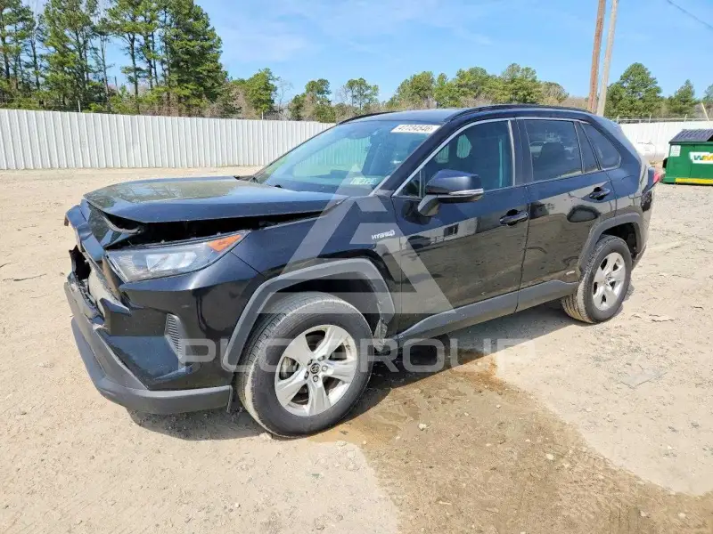 2021 Toyota RAV4 фото