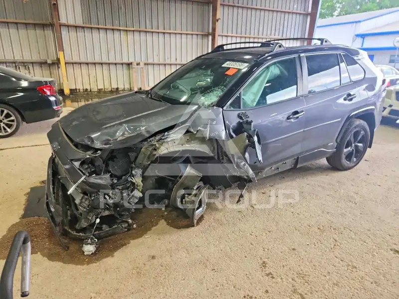 2021 Toyota RAV4 фото